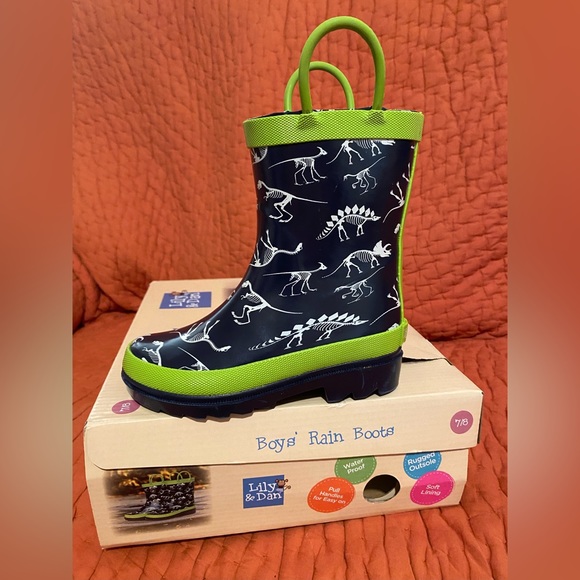 Boys new Lily and Dan Rain Boots - Picture 1 of 5